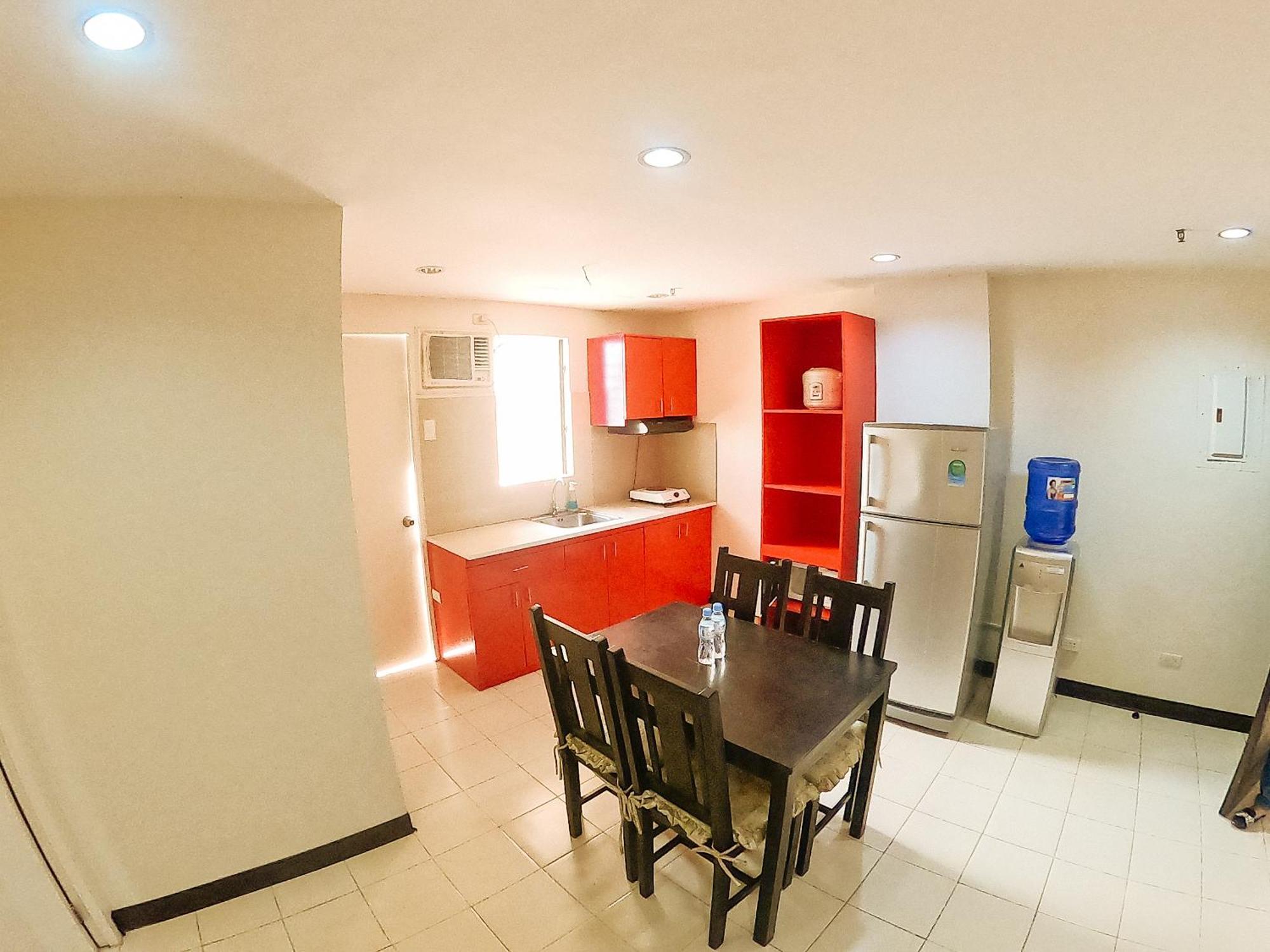 Reddoorz Plus @ Mabolo Cebu Room photo